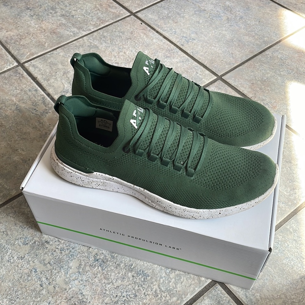 GREEN MENS APL